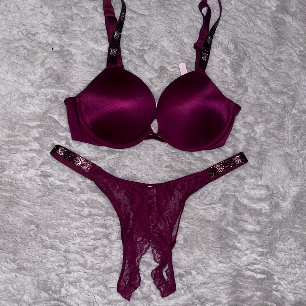Victoria's Secret Deep Purple Bra and Panty Set